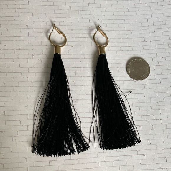 Women's Tassel Earrings Black - Picture 5 of 5